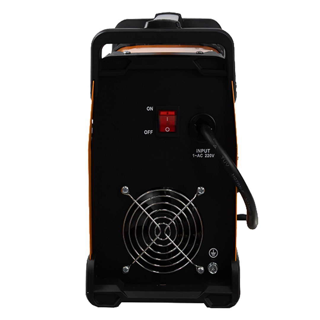 Accesorios del soldador Anova SL160TIG incluyendo pinza de masa, portaelectrodo y máscara.