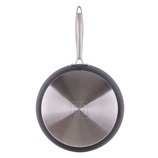 Detalle del fondo difusor Full Induction en sarten Ambit Bali 26 cm.