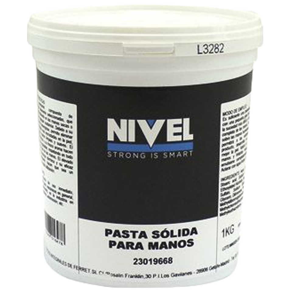Primer plano de la pasta cremosa lavamanos Nivel, mostrando su consistencia ideal para el arrastre de suciedad pesada.