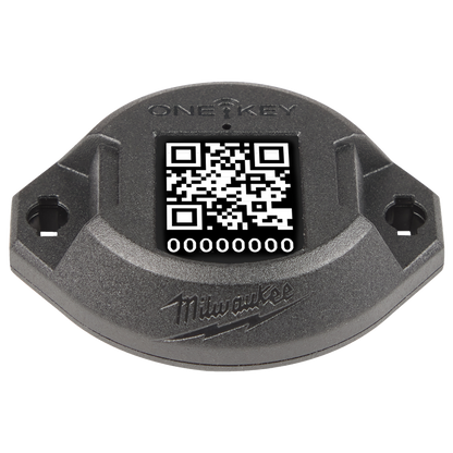 Etiqueta de geolocalizacion Milwaukee ONE-KEY BTT con altavoz integrado.
