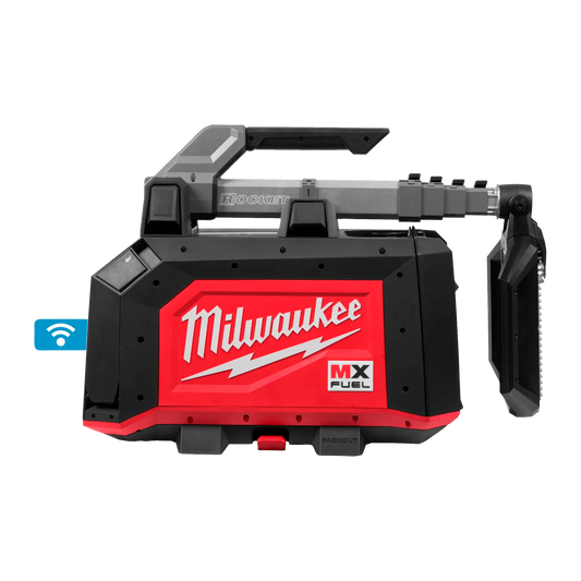 Torre de iluminación industrial Milwaukee MX FUEL de 15000 lúmenes con mástil extendido
