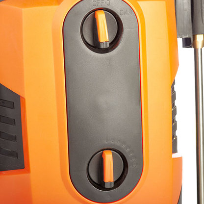 Vista frontal de la hidrolimpiadora autoaspirante Anova H1350 de 16 kg.